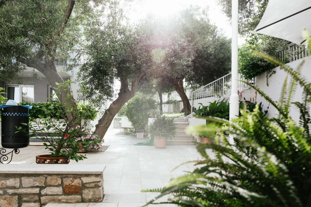 Pharia And - By The 3* Hvar Town