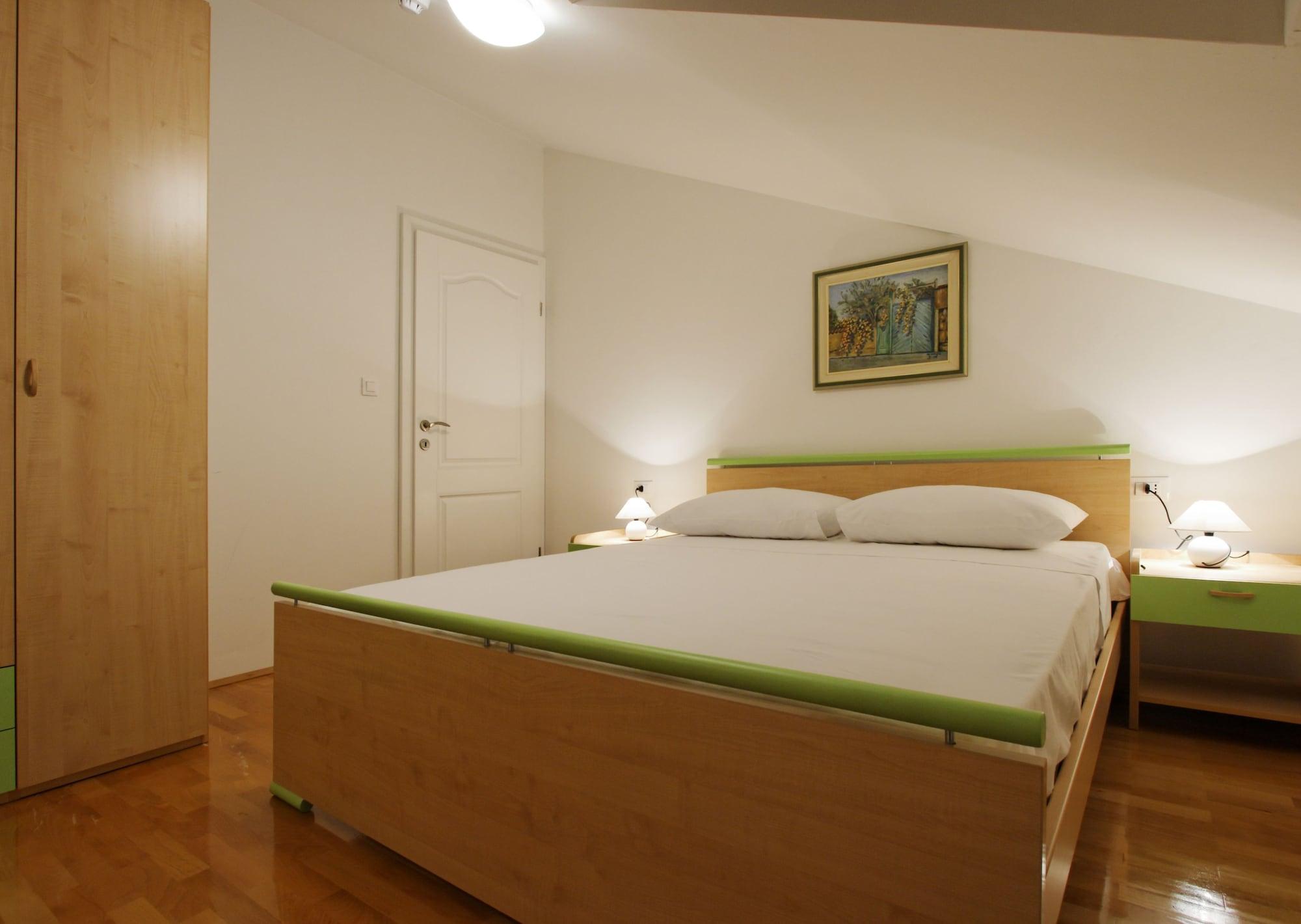 Pharia And - By The 3* Hvar Town
