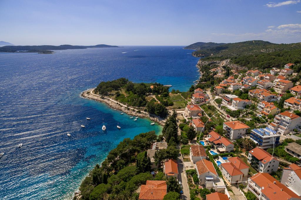 Pharia And - By The Aparthotel Hvar Town